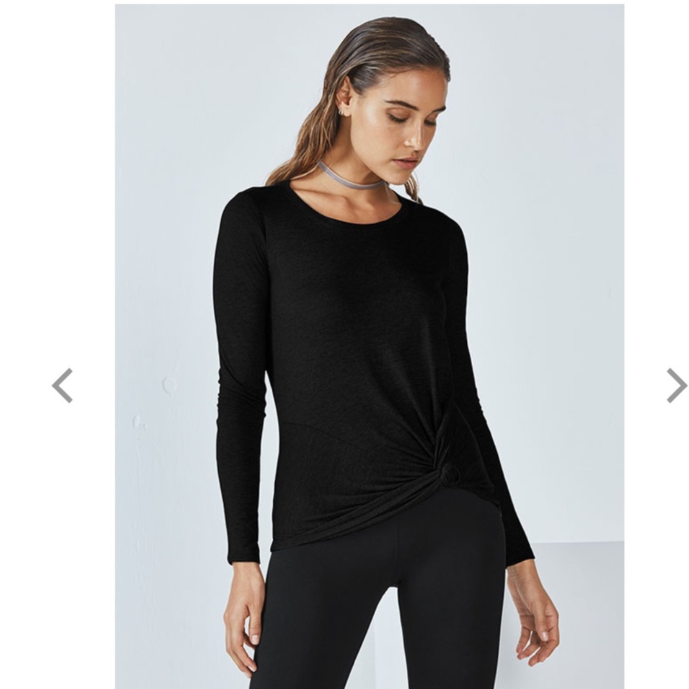 NWT Fabletics Hera Long Sleeve